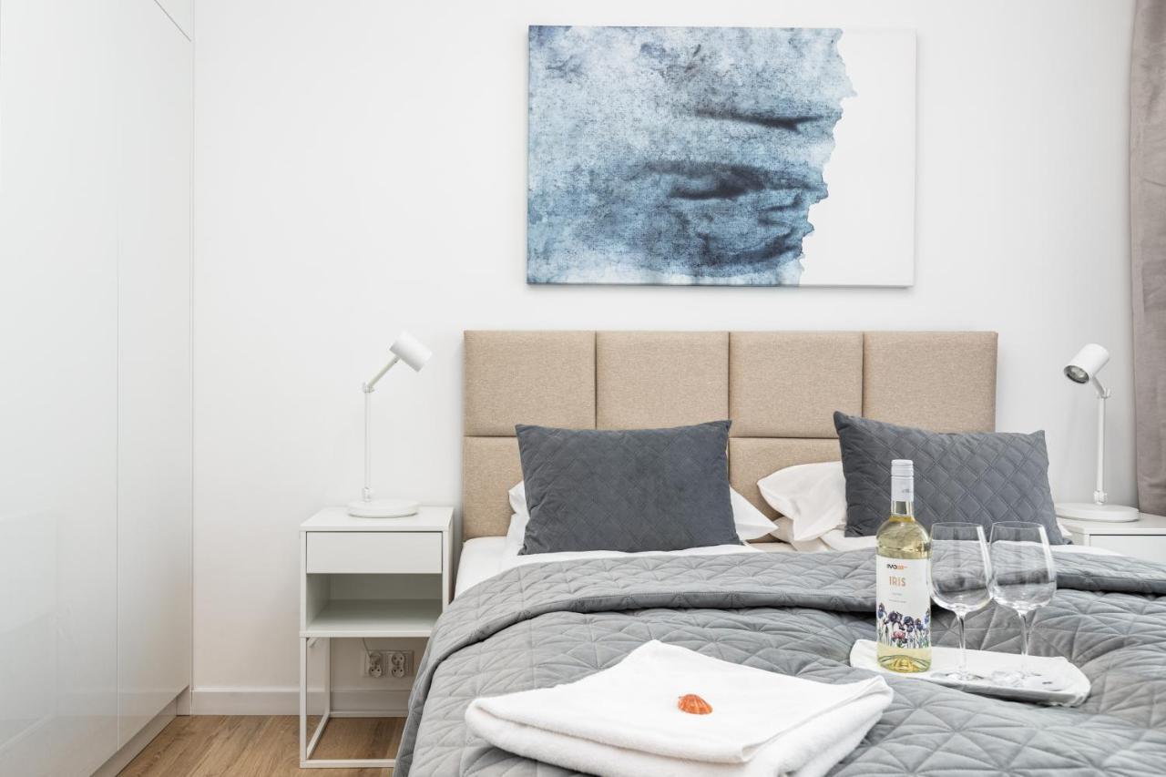 Apartment Sunset By Renters *